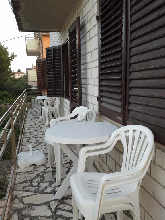 Berto Nerezine Exterior foto